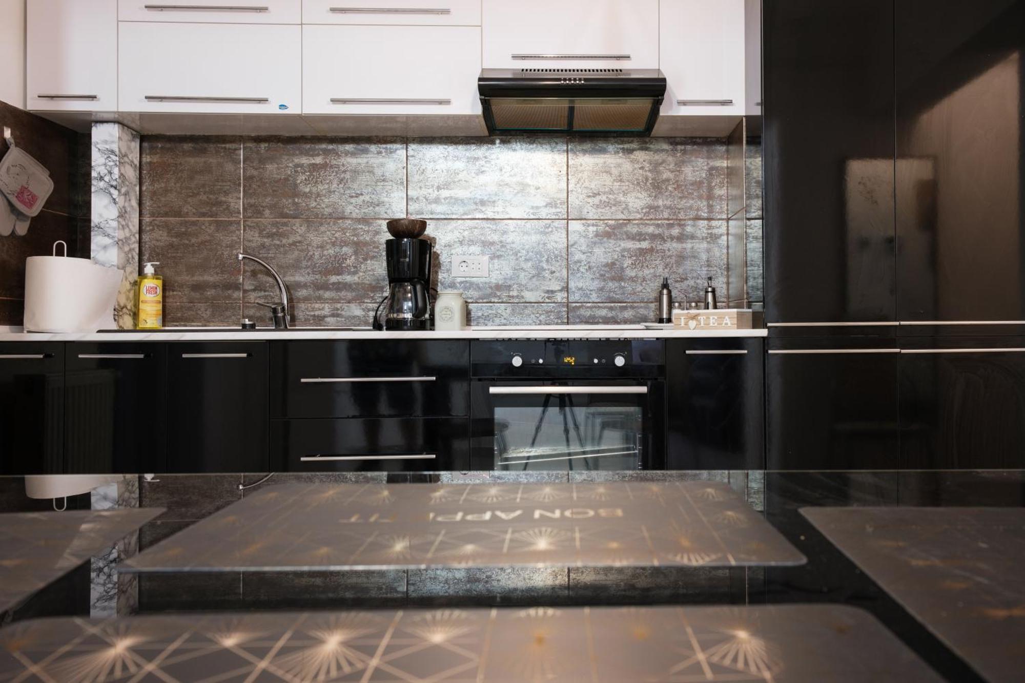 Apartament Konstanzer Stefan Cel Mare 15 Jassy Zewnętrze zdjęcie